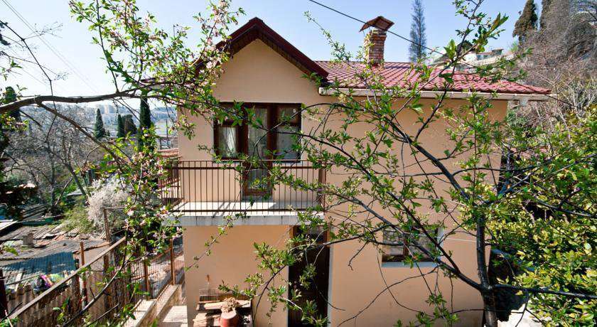 Гостиница Собака Улыбака Ялта-10