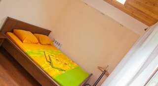 Гостиница Собака Улыбака Ялта Стандартный двухместный номер с 1 кроватью-3